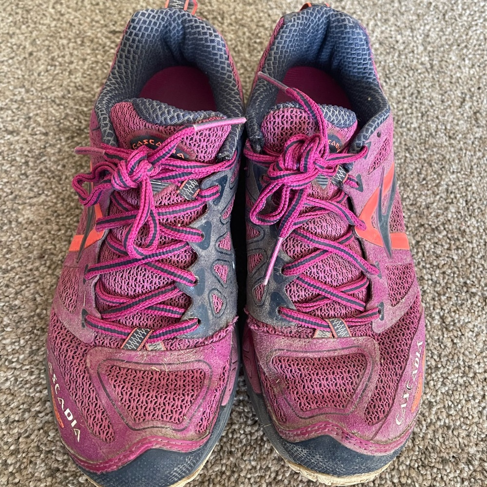 Brooks Cascadia 5